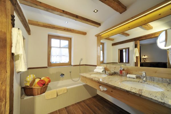 Almwellness Resort Tuffbad (Alpen)
